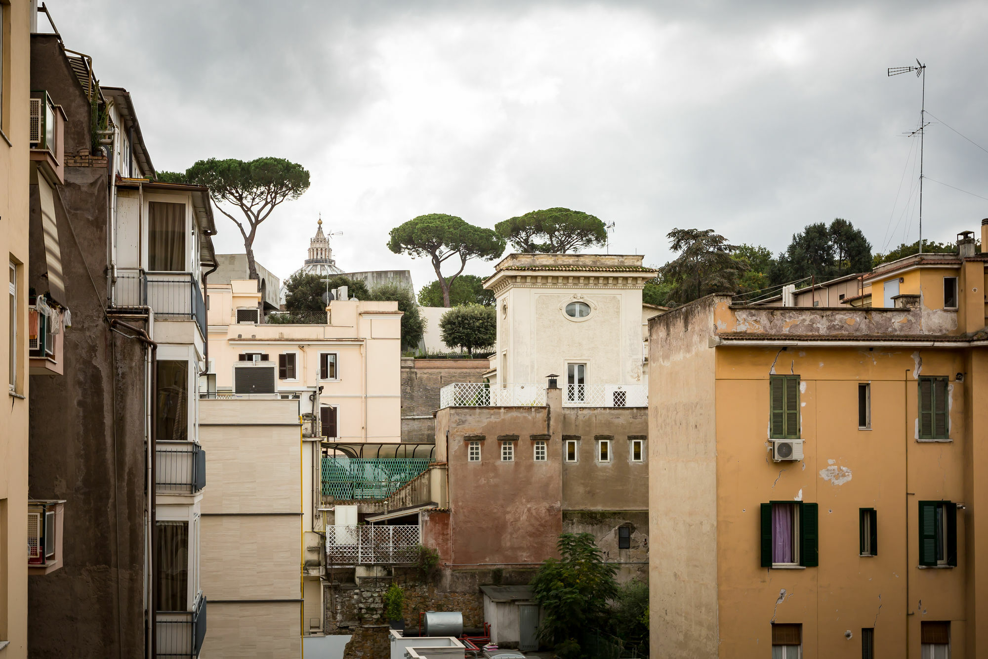 Rosso Charming Guest House Vaticano Ρώμη Εξωτερικό φωτογραφία